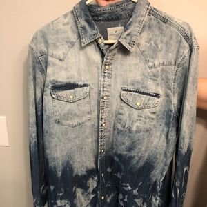 Long sleeve denim button-down